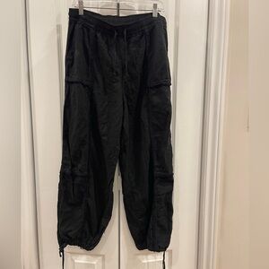 H&M Divided Black Cargo Jogger Pants Size M